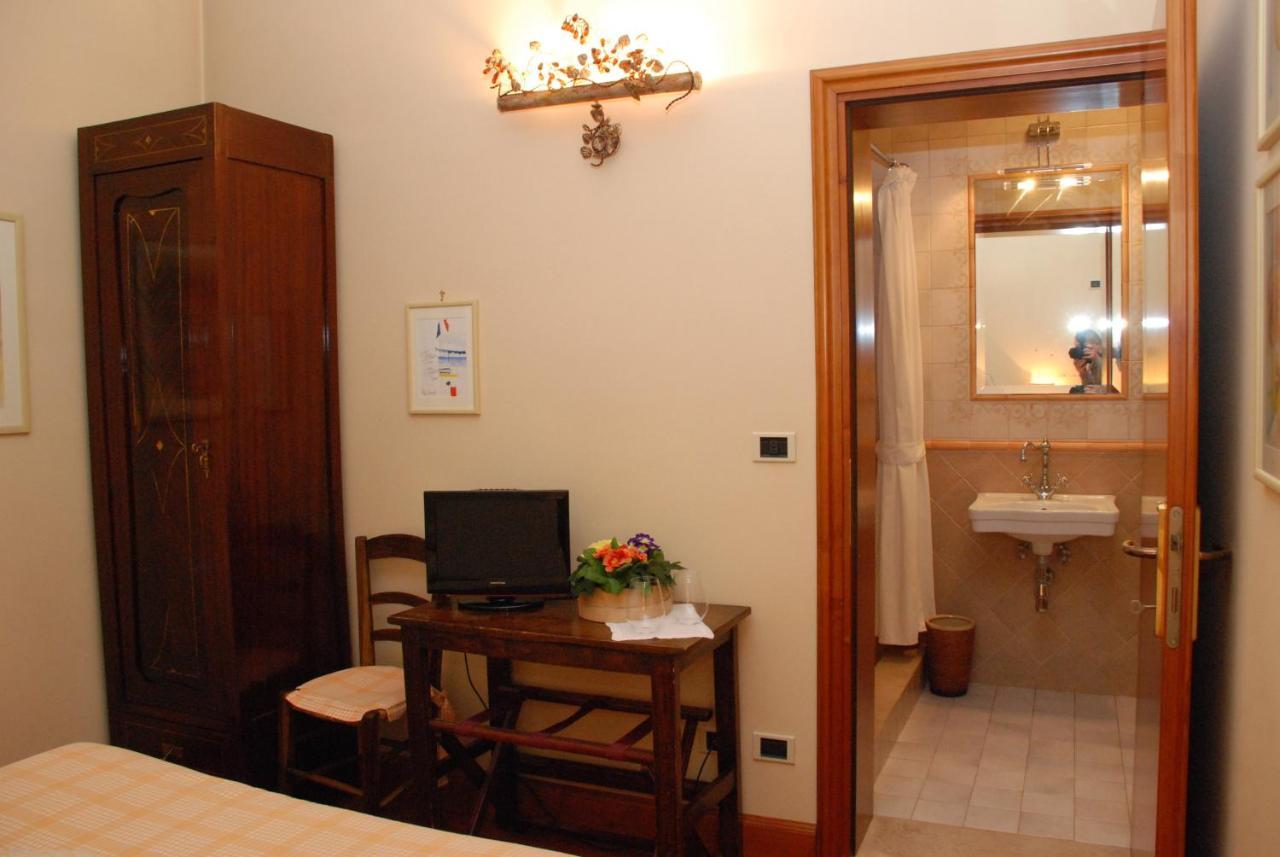 Hotel Vecia Brenta ミーラ 部屋 写真