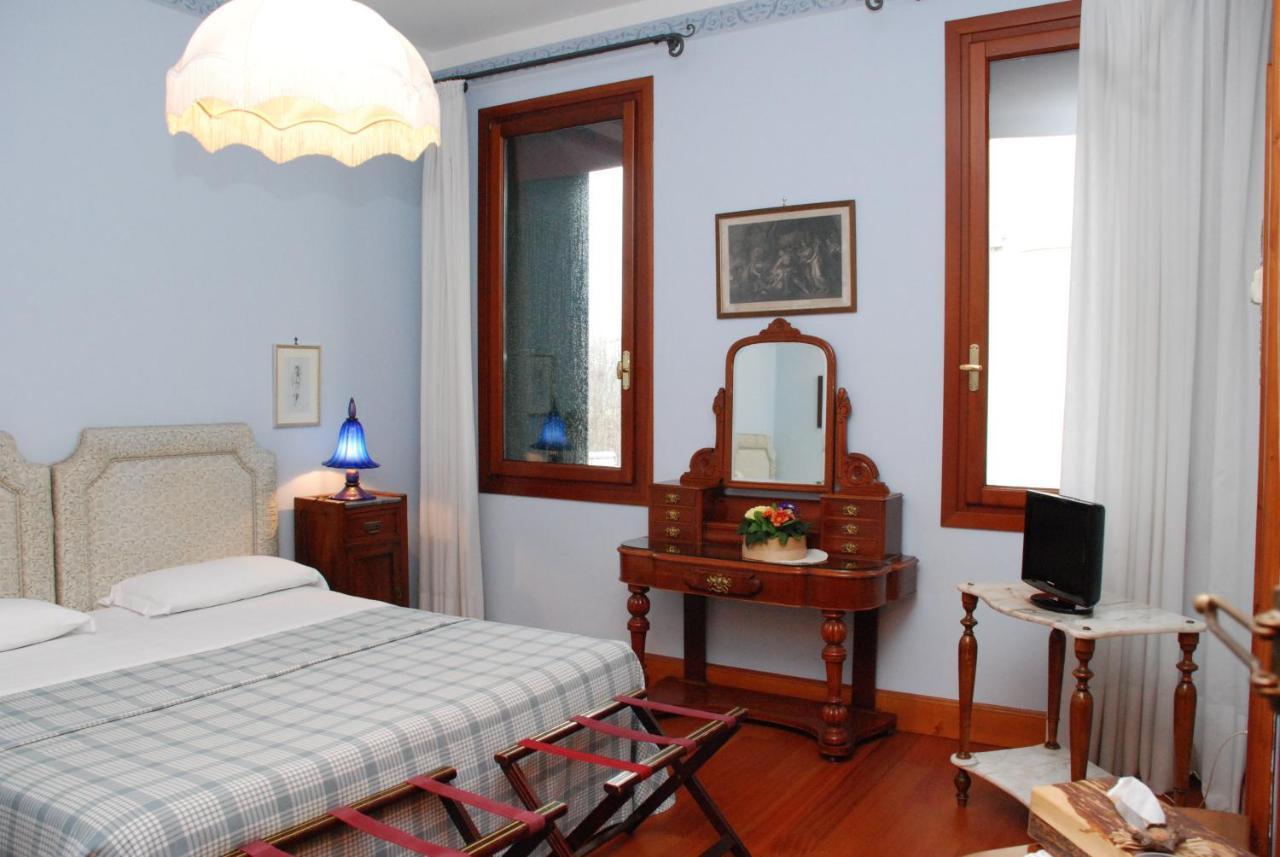Hotel Vecia Brenta ミーラ 部屋 写真